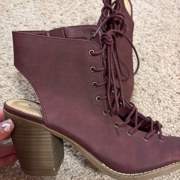 🌸5/$15 - Picture 2 of 4